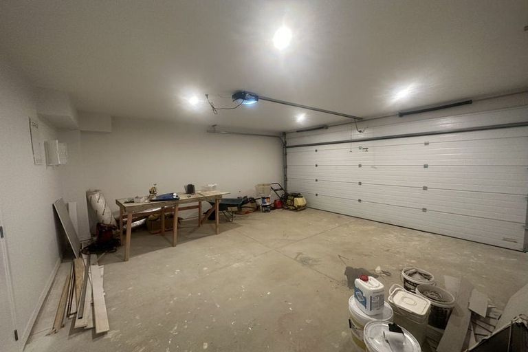 Photo of property in 39a Kuripaka Crescent, The Gardens, Auckland, 2105