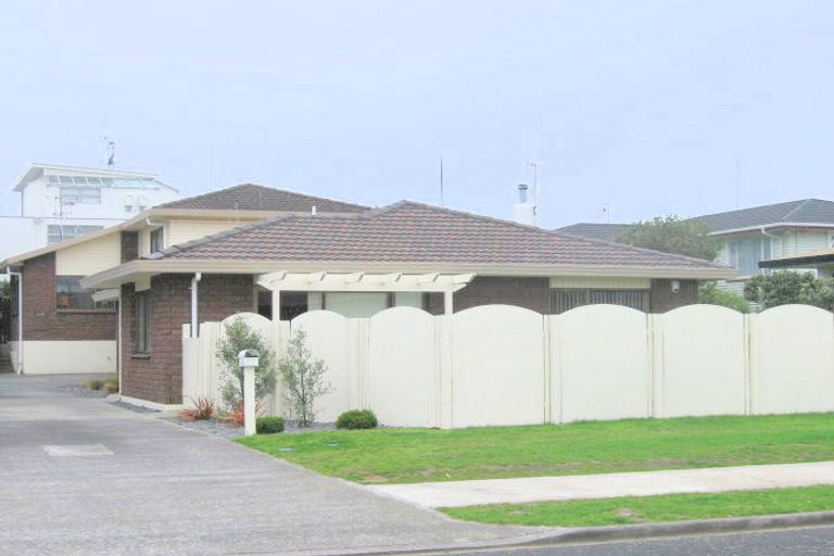 Photo of property in 39a Lee Street, Mount Maunganui, 3116