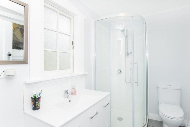 Photo of property in 719 Gladstone Road, Te Hapara, Gisborne, 4010