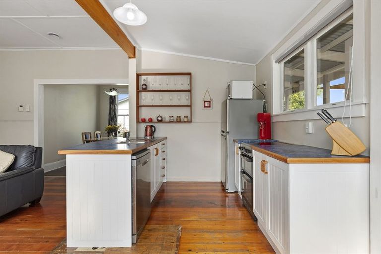 Photo of property in 38 Eynon Road, Morrinsville, 3300