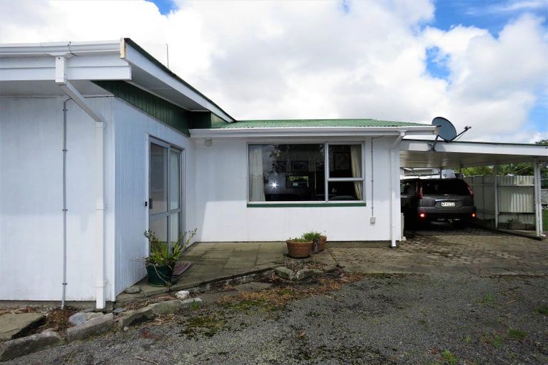 Photo of property in 2 Stewart Street, Waimangaroa, Westport, 7891