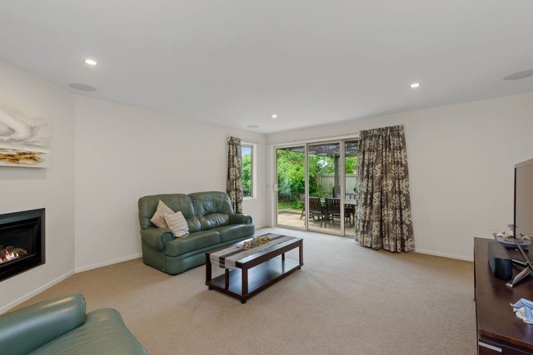 Photo of property in 40 Worsleys Road, Cracroft, Christchurch, 8025