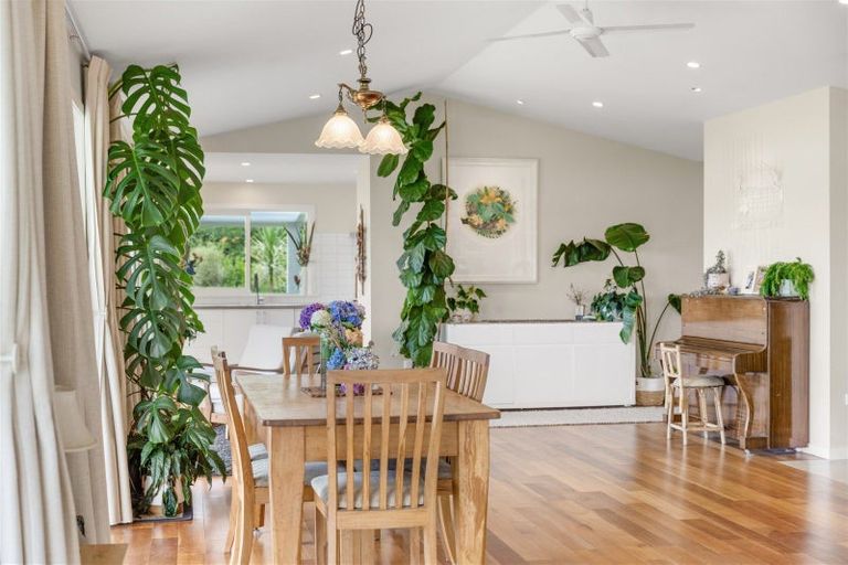 Photo of property in 134 Snodgrass Road, Westport, 7892