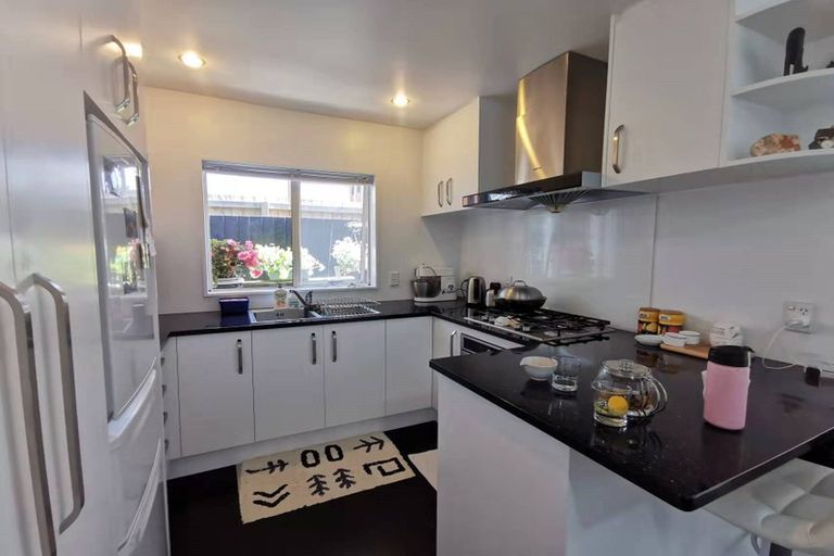 Photo of property in 3/77 Matipo Street, Riccarton, Christchurch, 8041