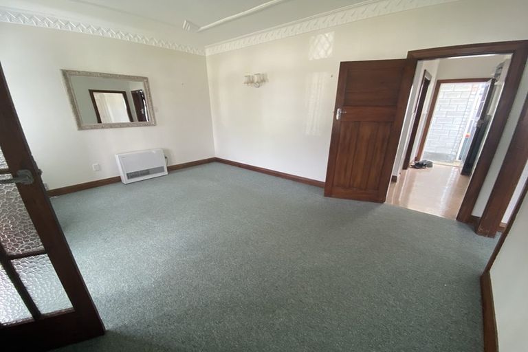 Photo of property in 2a Tennyson Street, Petone, Lower Hutt, 5012