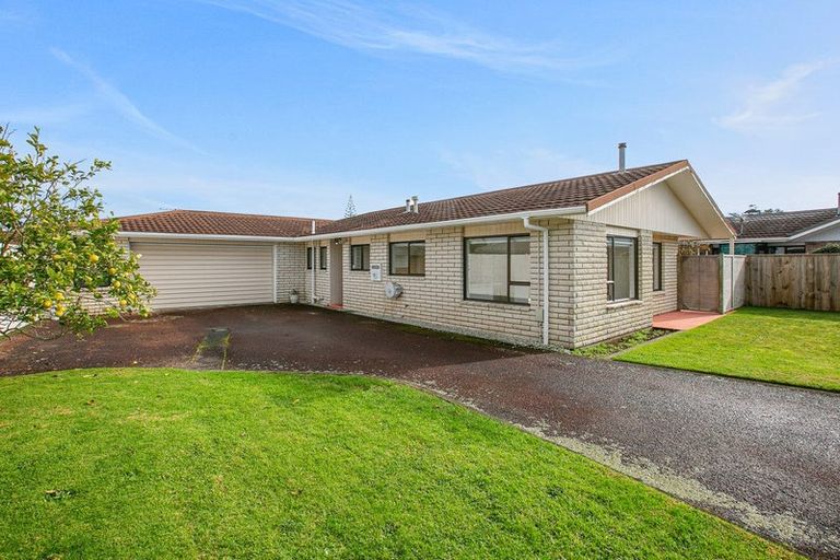 Photo of property in 50 Barrett Road, Whalers Gate, New Plymouth, 4310