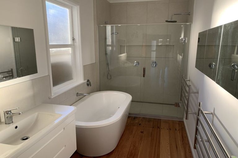 Photo of property in 37b Kenya Street, Ngaio, Wellington, 6035