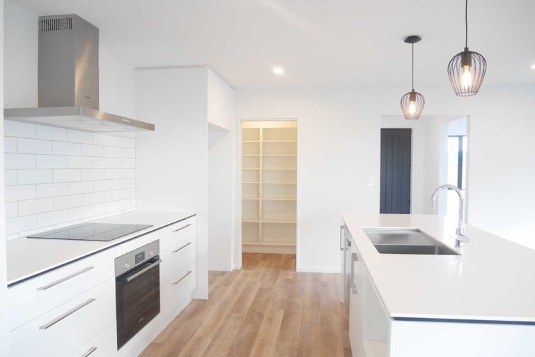 Photo of property in 9 Clough Close, Lincoln, 7608