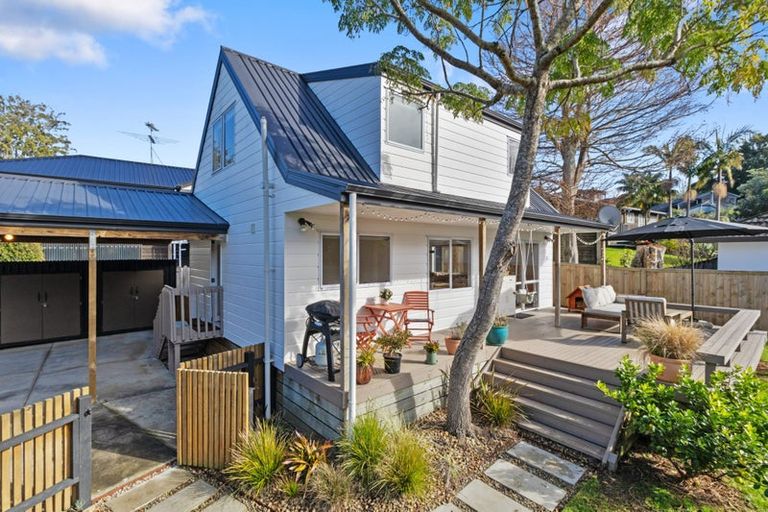 Photo of property in 53b Howe Street, Howick, Auckland, 2014