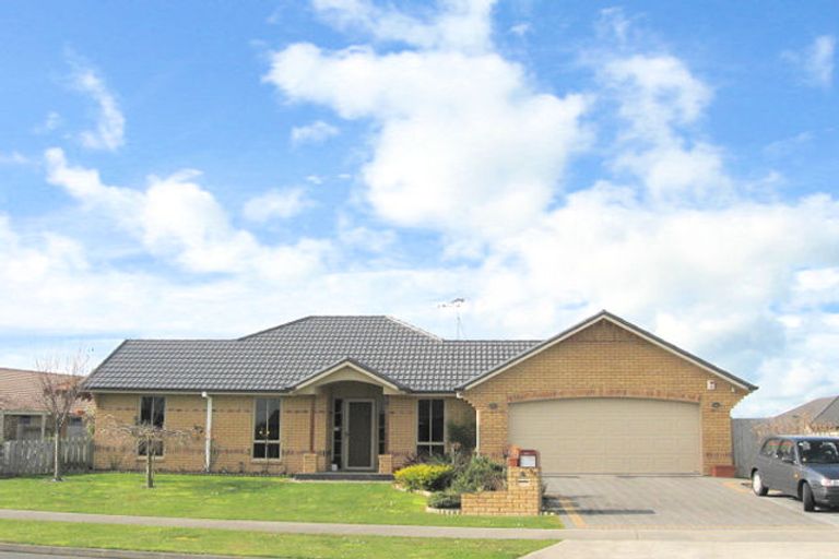 Photo of property in 54 Wentworth Drive, Rototuna North, Hamilton, 3210