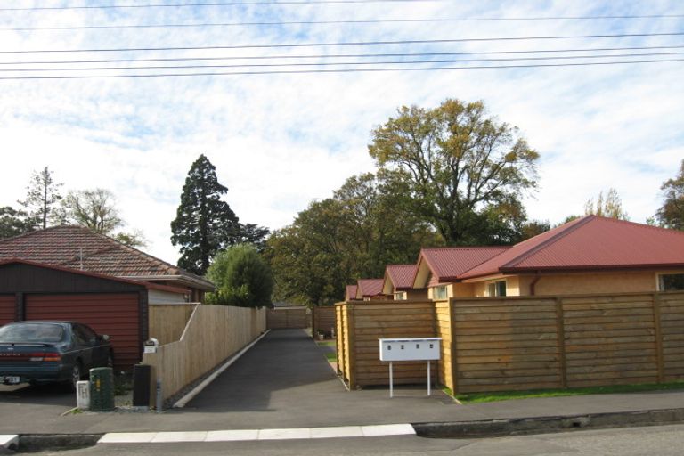 Photo of property in 1/22 English Street, Sockburn, Christchurch, 8042