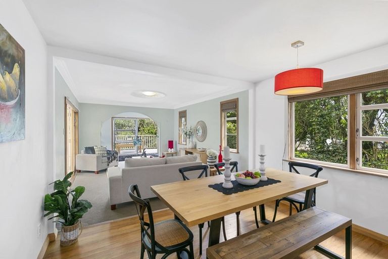 Photo of property in 4 Ngaumatau Road, Point Howard, Lower Hutt, 5013