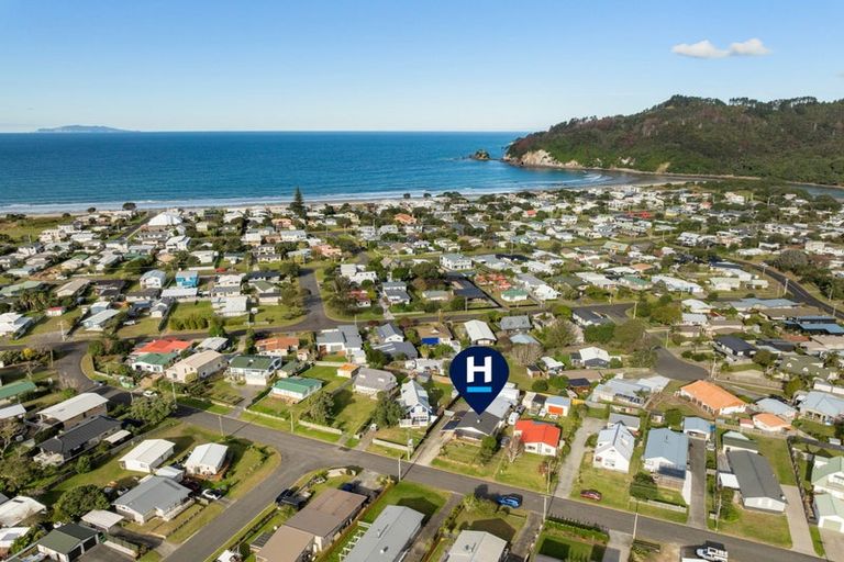 Photo of property in 114a Weka Street, Whangamata, 3620