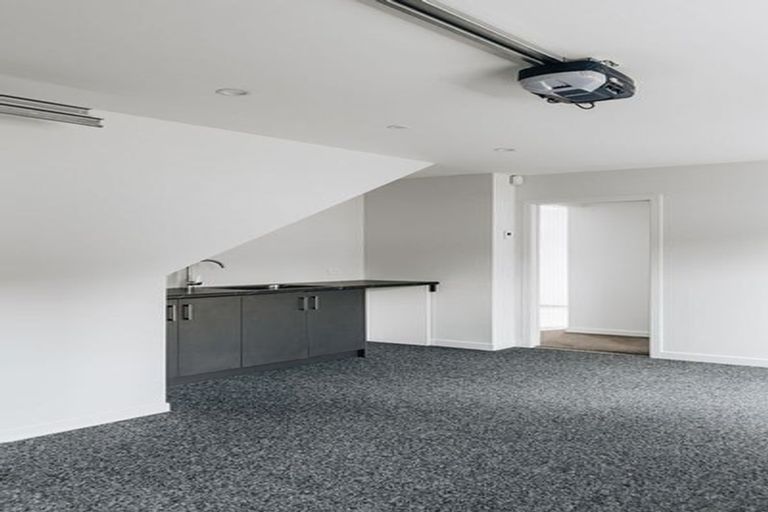 Photo of property in 1332 High Street, Taita, Lower Hutt, 5011