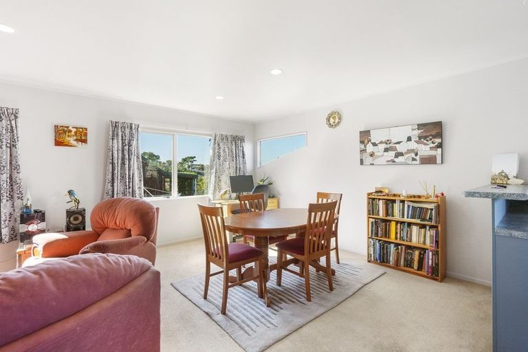 Photo of property in 43c Rawhiti Road, Manly, Whangaparaoa, 0930