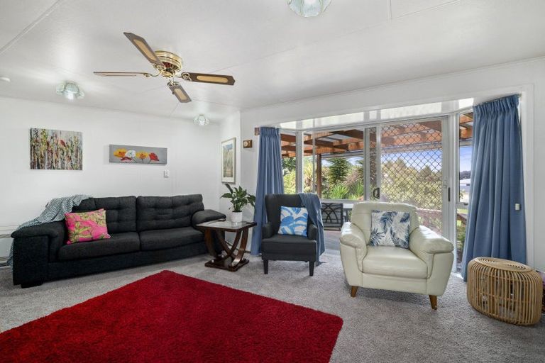Photo of property in 1 Jonathan Place, Putaruru, 3411