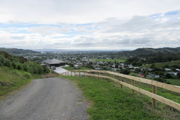 Photo of property in 153 Wheatstone Road, Wainui, Gisborne, 4073