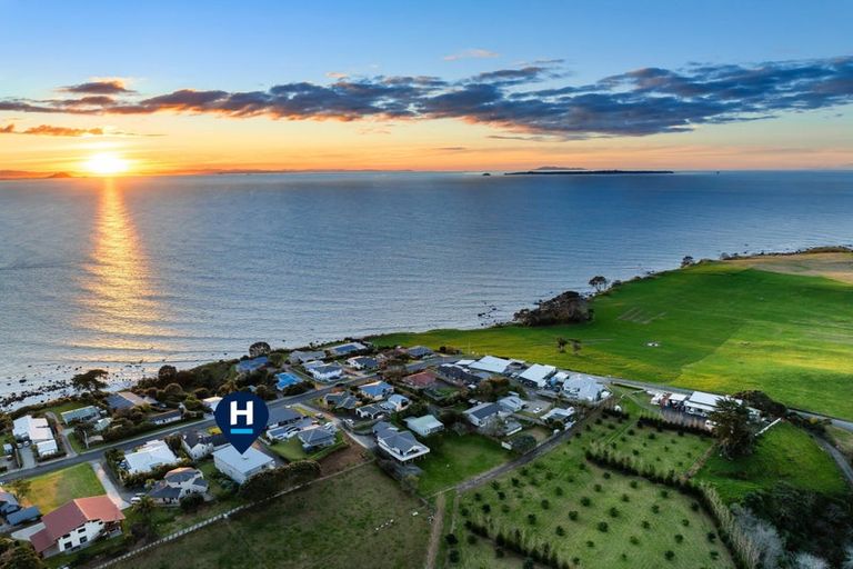 Photo of property in 119 Town Point Road, Maketu, Te Puke, 3189