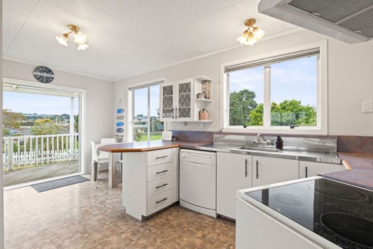 Photo of property in 6 Arundel Place, Springvale, Whanganui, 4501