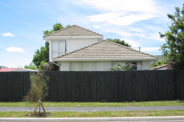 Photo of property in 17 Glenroy Street, Woolston, Christchurch, 8062