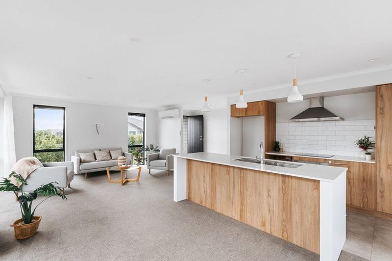 Photo of property in 42 Traverse Lane, Omokoroa, 3114