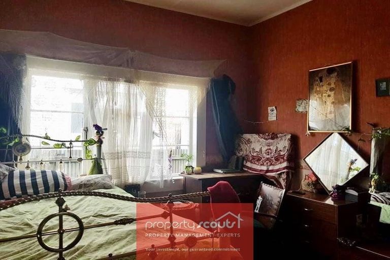 Photo of property in 253 Courtenay Street, Strandon, New Plymouth, 4312