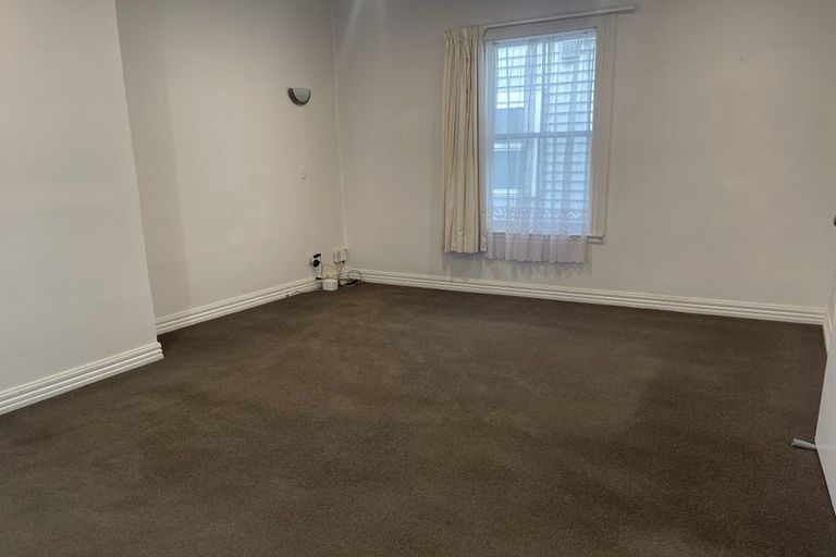 Photo of property in 174 Tinakori Road, Thorndon, Wellington, 6011