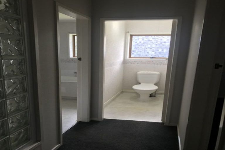 Photo of property in 59 Chedworth Avenue, Chedworth, Hamilton, 3210