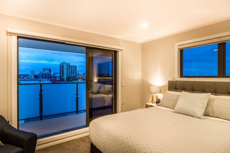 Photo of property in 5/9 Freeman Way, Manukau, Auckland, 2104