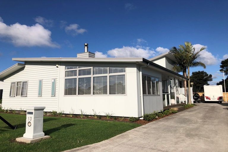 Photo of property in 13 Kedge Drive, Mangawhai, 0505