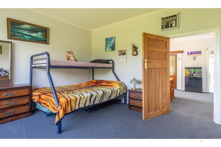 Photo of property in 347 Waimate Highway, Saint Andrews, Timaru, 7971