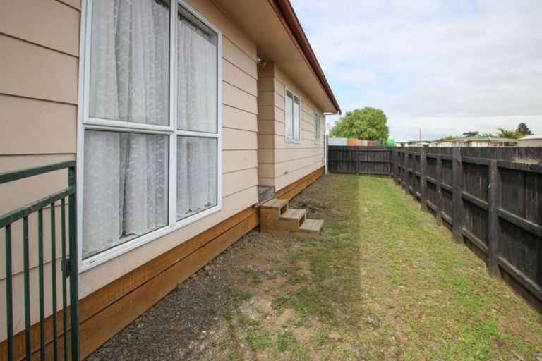 Photo of property in 8a Arklow Place, Flaxmere, Hastings, 4120