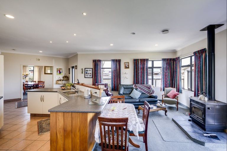 Photo of property in 106 Stortford Street, Saint Leonards, Hastings, 4120