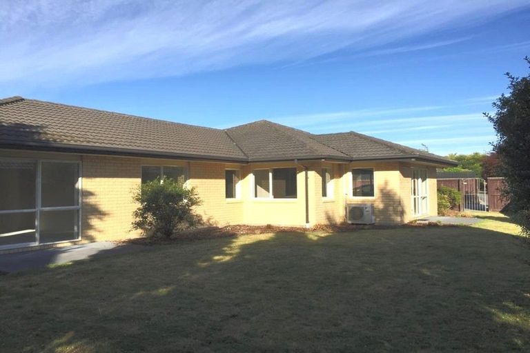 Photo of property in 9 Talbot Road, Northwood, Christchurch, 8051