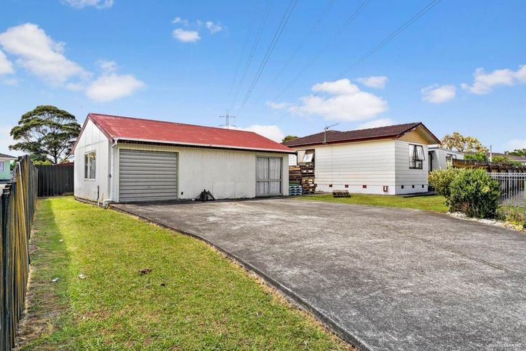 Photo of property in 9 Treviso Place, Clover Park, Auckland, 2023