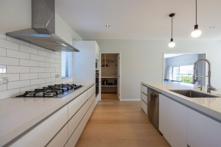 Photo of property in 18 Clutha Place, Wanaka, 9305