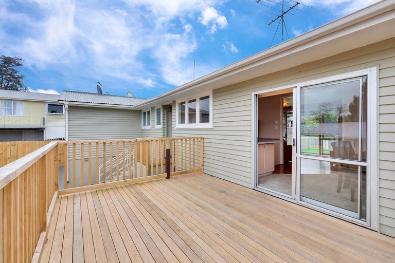 Photo of property in 1/17 Boundary Road, Opaheke, Papakura, 2113