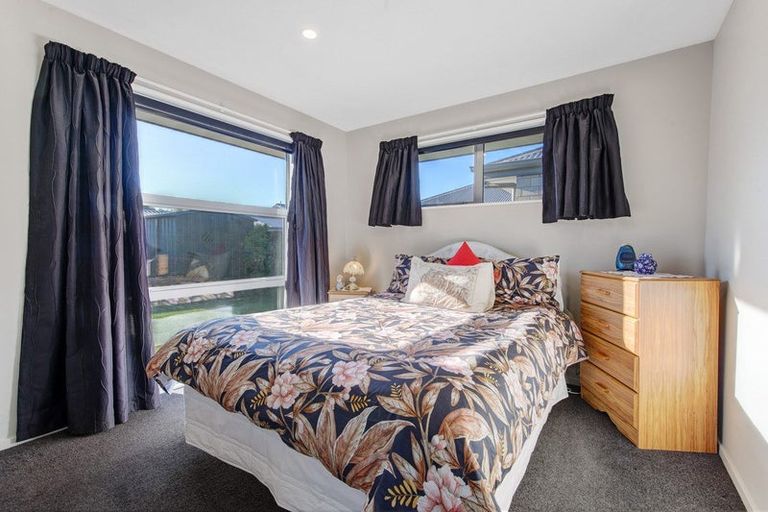 Photo of property in 13a Seymour Street, Hornby, Christchurch, 8042