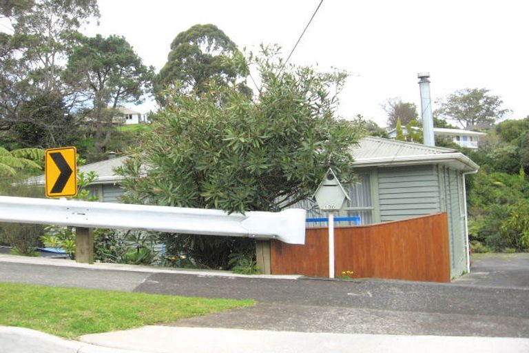 Photo of property in 130 Brunton Crescent, Thames, 3500