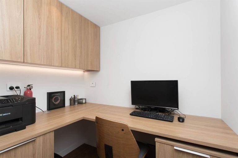 Photo of property in 11 Heathfield Avenue, Fendalton, Christchurch, 8014