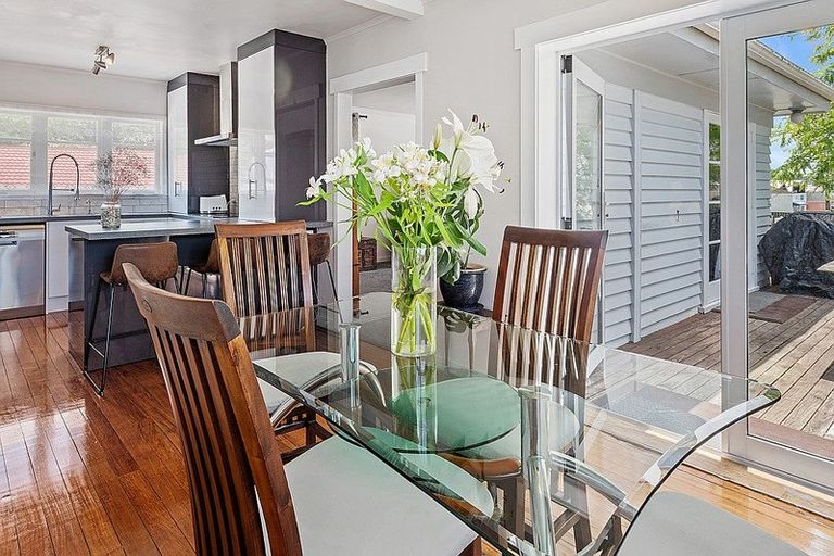 Photo of property in 52 Morningside Road, Morningside, Whangarei, 0110