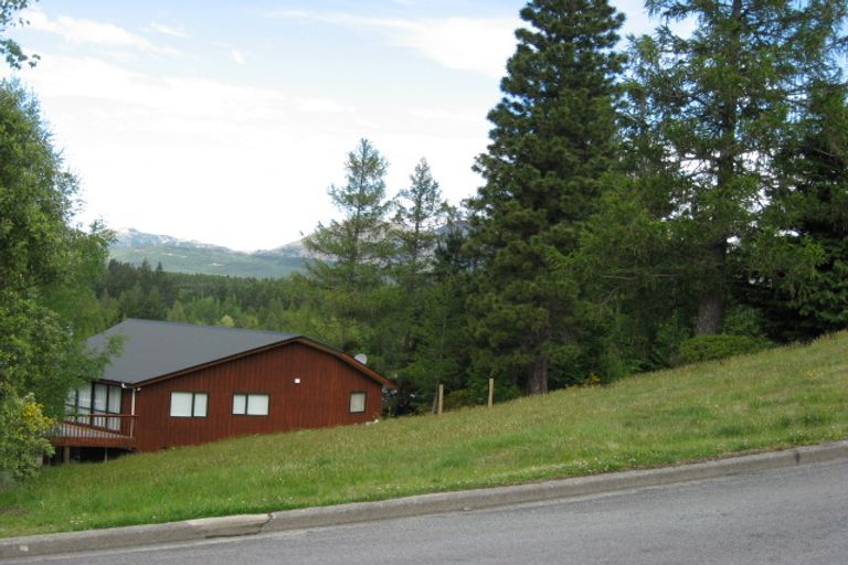 Photo of property in 74 Chalet Crescent, Hanmer Springs, 7334