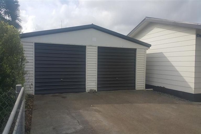 Photo of property in 1/86 Astley Avenue, New Lynn, Auckland, 0600