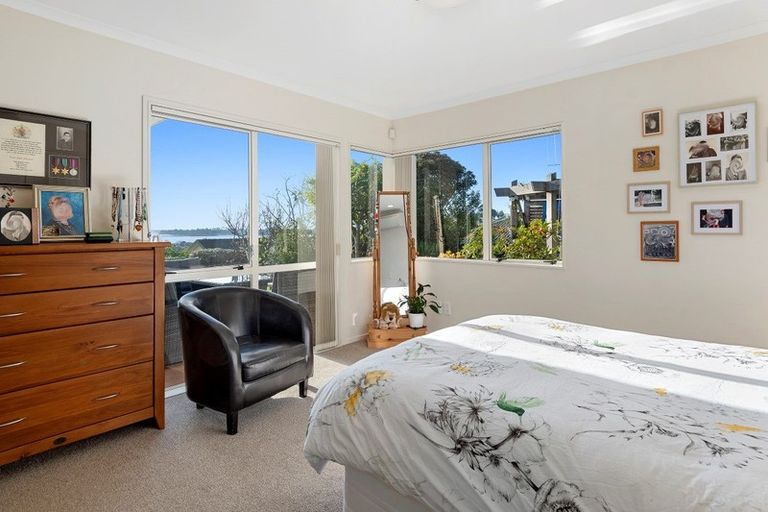 Photo of property in 27 Oteki Park Drive, Welcome Bay, Tauranga, 3112