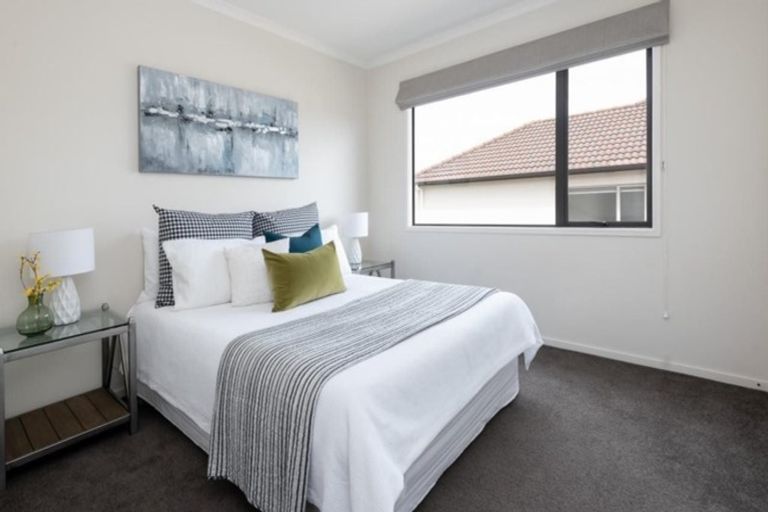 Photo of property in 50 Cyril French Drive, Flat Bush, Auckland, 2016