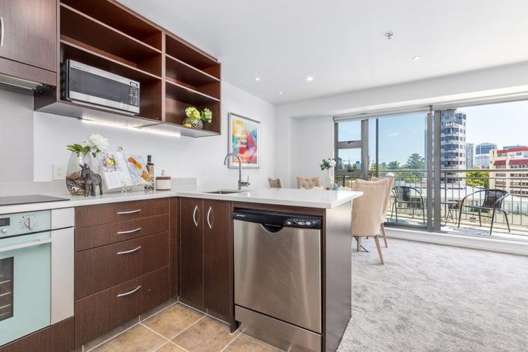 Photo of property in The Statesman Apartments, 1103/1 Parliament Street, Auckland Central, Auckland, 1010