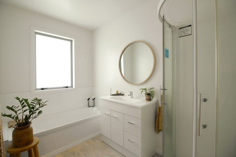 Photo of property in 23 Fairfax Crescent, Pyes Pa, Tauranga, 3112