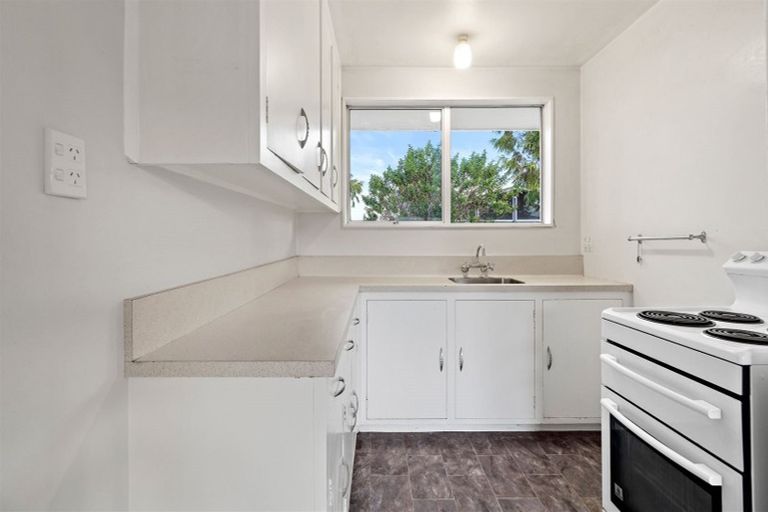 Photo of property in 9 Barrowclough Street, Hoon Hay, Christchurch, 8025