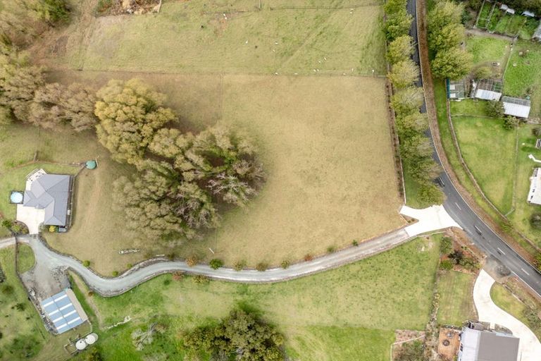 Photo of property in 65 Jumna Road, Maungaturoto, 0587