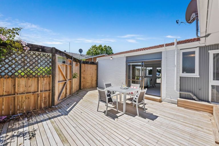 Photo of property in 5 Culver Terrace, Howick, Auckland, 2014